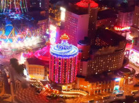 마카오 코로나19 발생으로 비지니스 폐쇄, 카지노는 영업중