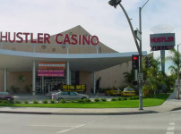 LA 인근 허슬러 카지노에 무장 강도, 1명 총상