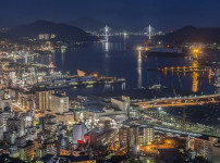 오사카와 나가사키 IR, 싱가포르 스타일의 MICE 비지니스 모델 제안