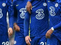 첼시, 온라인 카지노 회사 스테이크와 스폰서 협약 철회